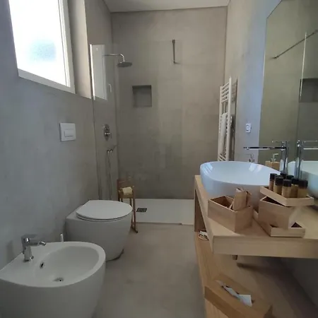 Artemisia 3* Бари