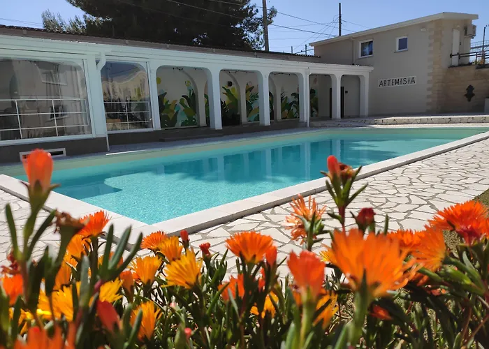 Artemisia 3* Bari